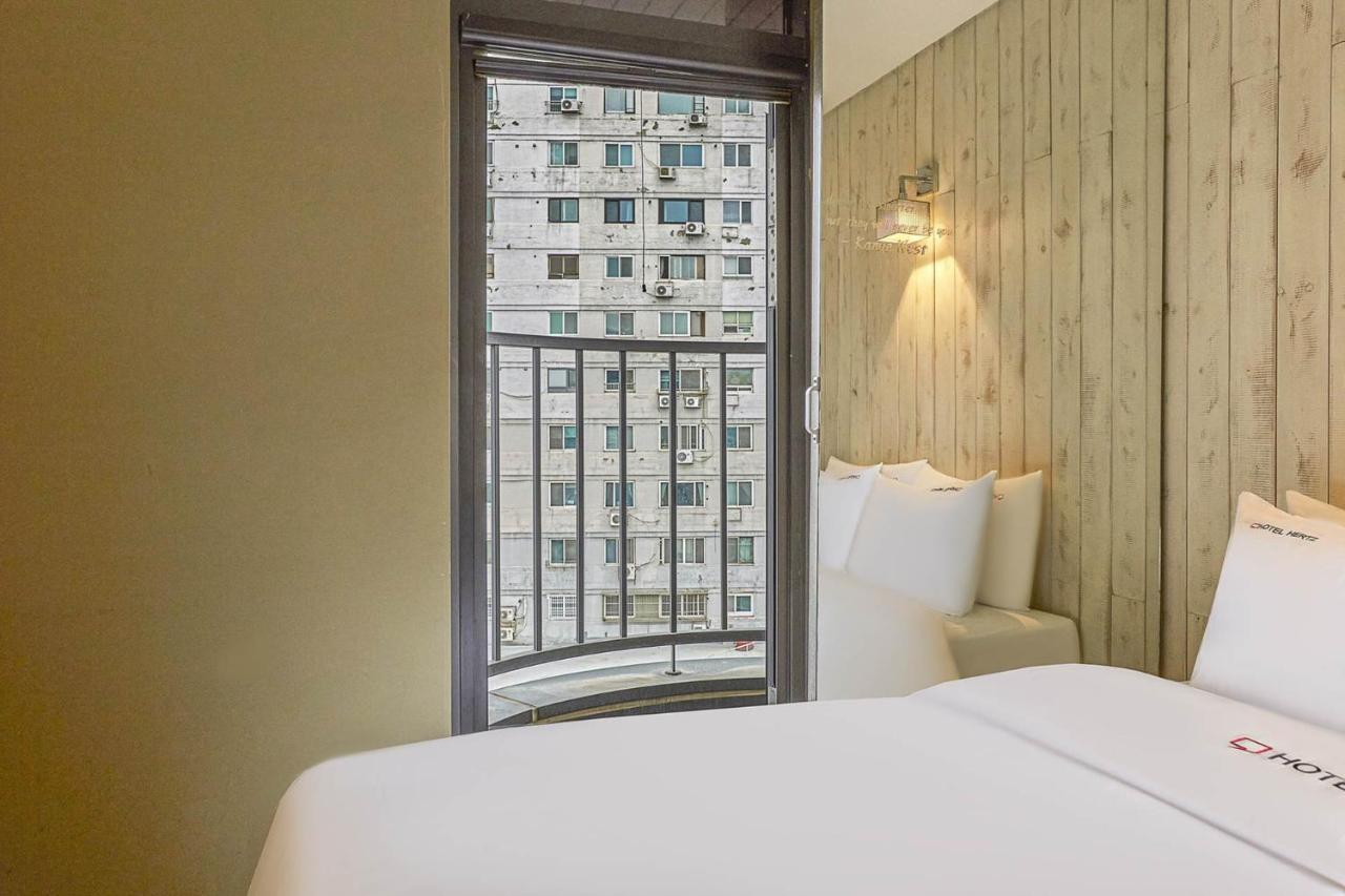 Hertz Hotel Seoul Exterior photo