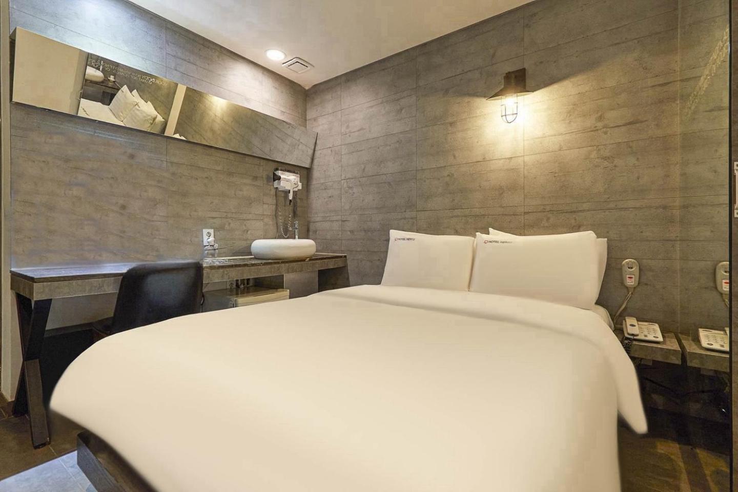 Hertz Hotel Seoul Exterior photo